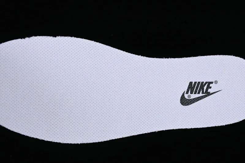 All categories Nk SB Dunk series Nk SB Dunk Low low-top sneakers Nk Dunk Low Panda Prank Love Smiley Face Panda Splash Ink SB strap low-top casual sneakers DD1391-100